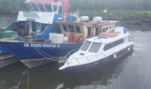 Dukung Konektivitas Antar Pulau, Kemenhub Kembali Serahkan 2 Kapal di Timika