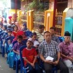 Bangun Mental Anak, Pengurus RW 10 Pekayon Adakan Sunatan Massal