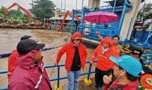 Anies tinjau pintu air Manggarai