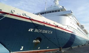 Kapal Cruise MV Boudicca berlabuh di Pelabuhan Ambon