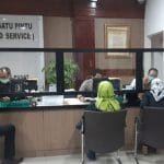 Mereka yang Tetap Bekerja di Tengah Pandemi