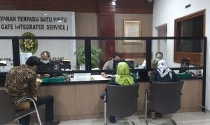 Mereka yang Tetap Bekerja di Tengah Pandemi