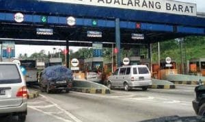 Naikkan Tarif Tol di Tengah Pandemi, Ridwan Kamil Kritik Jasa Marga