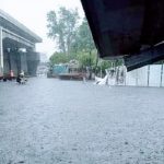 Kota Bandung Diguyur Hujan, Cibaduyut Terendam Banjir Sepinggang