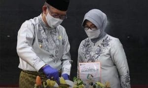 Jadi Inspektur Upacara HUT ke-64 Pemprov Kalbar, Inilah Pesan Sutarmdiji