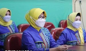 Dialog dengan Usahawan di Serawak, Ketua Dekranasda Kalbar Ajak Kembangkan Industri Kerajinan
