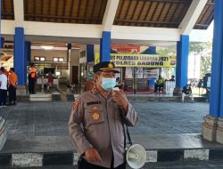 Tingkatkan KRYD, Puluhan Personel Gabungan Gelar Razia di Terminal Mengwi