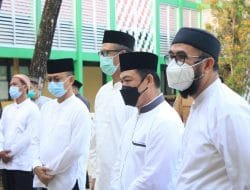 Wagub Kalbar Ajak Alumni Berkontribusi Bangun Masjid di SMKN 4 Pontianak