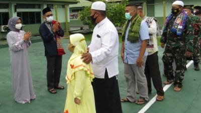 Kodim 1207/BS Gelar Salat Idul Fitri 1442 H Bersama Anggota dan Warga Sekitar