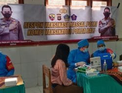 Cegah Covid -19, Masyarakat Badung Melaksanakan Vaksinasi Massal