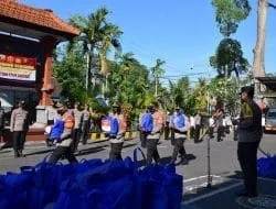 Ribuan Bansos Disalurkan Polres Badung ke Masyarakat