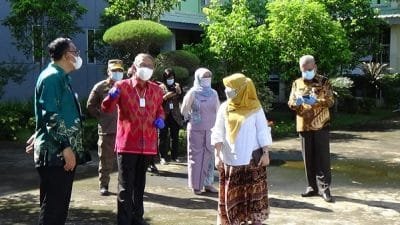 Gubernur Kalbar Monitoring Vaksinasi di SMA Negeri 1 Pontianak
