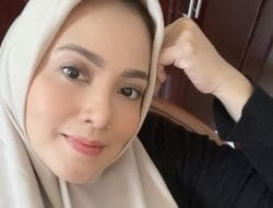 Rahasia Cantik dan Awet Muda Elma Theana di Usia 46 Tahun