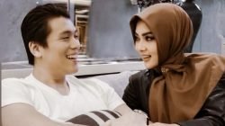 Syahrini dan Reino Barack