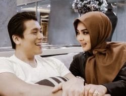 Potret Kebahagiaan Rumah Tangga Syahrini dan Reino Barack