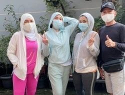 Umi Kalsum Cari Penghina Ayu Ting Ting dan Bilqis