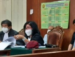 Mangkir, Hakim Kembali Perintahkan Jaksa Hadirkan Chen Tian Hua di Persidangan