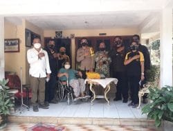 Peduli, Kapolres Buleleng Salurkan Bantuan dari KBPP Polri Bali