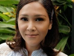 Pesan Maia Estianty, El Rumi Lulus Kuliah di Inggris