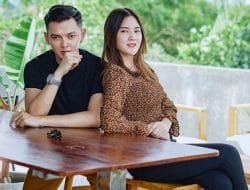 Kebahagiaan Nella Kharisma Sambut Buah Hati