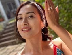 Heboh Foto Cantik Diah Permatasari ‘Si Manis Jembatan Ancol’