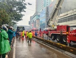 Gedung Thermindo Terbakar