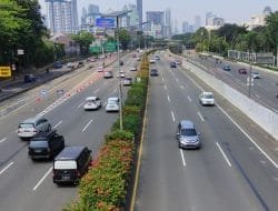 Pemerintah Minta Masyarakat Tak Lengah Prokes