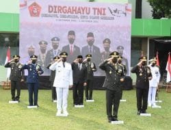 Bersama Forkopimda DKI, Pangdam Jaya Ikuti Upacara HUT ke-76 TNI