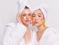 Rutinitas Perawatan Kulit Terbaik Usia 20an
