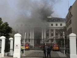 Gedung Nasional Afsel Dilanda Kebakaran