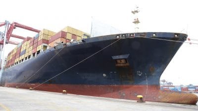 Pelabuhan Tanjung Priok Kedatangan Kapal Terbesar Tianshan