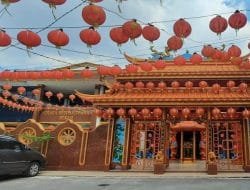 Kelenteng Hok Lay Kiong Bekasi Bersolek Sambut Imlek