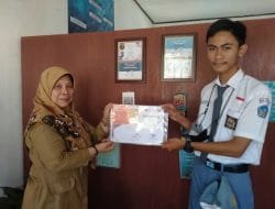 Luar Biasa, Empat Pelajar SMKN 8 Pandeglang Raih Penghargaan Bidang Literasi