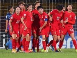 Bangkit dari Ketertinggalan, China Juara