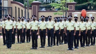 Seragam Satpam Kembali Berganti