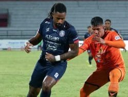 Arema FC Ditahan Persiraja 1-1