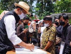 Semangati KGM, Ridwan Kamil: Tingkatkan Literasi, Indonesia Juara