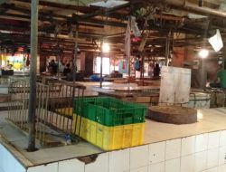 Puluhan Pedagang Daging Sapi di Kota Tangerang Mogok
