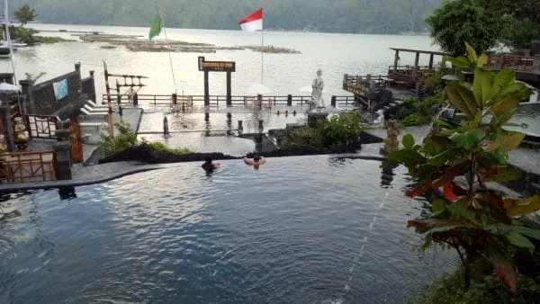 Batur Natural Hot Spring