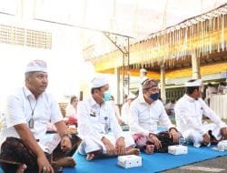 Kanwil Kemenkumham Bali Gelar Upacara Piodalan Purnama Kedasa