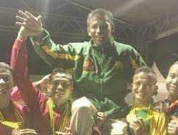 Petinju Dobrak Arter Sekarang jadi Juru Parkir di Malang