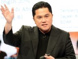 Erick Thohir Pastikan Terus Bekerja dari Rumah Walau Positif Covid-19