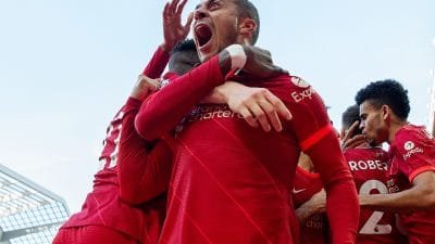 Liverpool Meraba-raba, Villarreal Menebar Asa