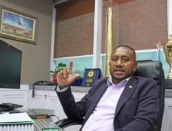 Yan Mandenas Siap Kembalikan Kejayaan Persipura