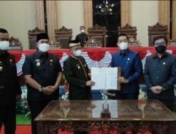 DPRD Lamtim Gelar Rapat Paripurna LKPJ Bupati 2021