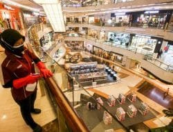 Mal Hingga Restoran di Wilayah PPKM Level 2 Bisa Buka Sampai Pukul 22.00