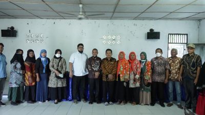 Tim Kemensos RI Kunjungi Korban Kebakaran di Desa Sei Apung Jaya