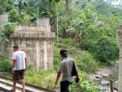 Penyelesaian Pembangunan Jembatan Idano Goto Lolowa’u Dipertanyakan