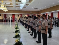 Kapolda Metro Lantik 28 Kapolsek, 8 di Antaranya Polwan
