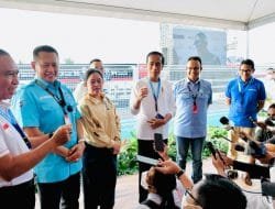 Menpora Amali Dampingi Presiden Jokowi, Saksikan Balapan Formula E